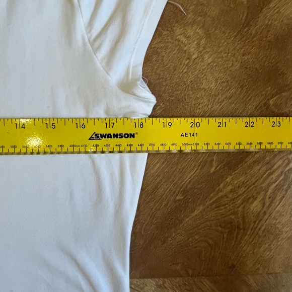 Old Navy White V-Neck Cap Sleeve Bodysuit | Size XL Tall - Picture 10 of 11